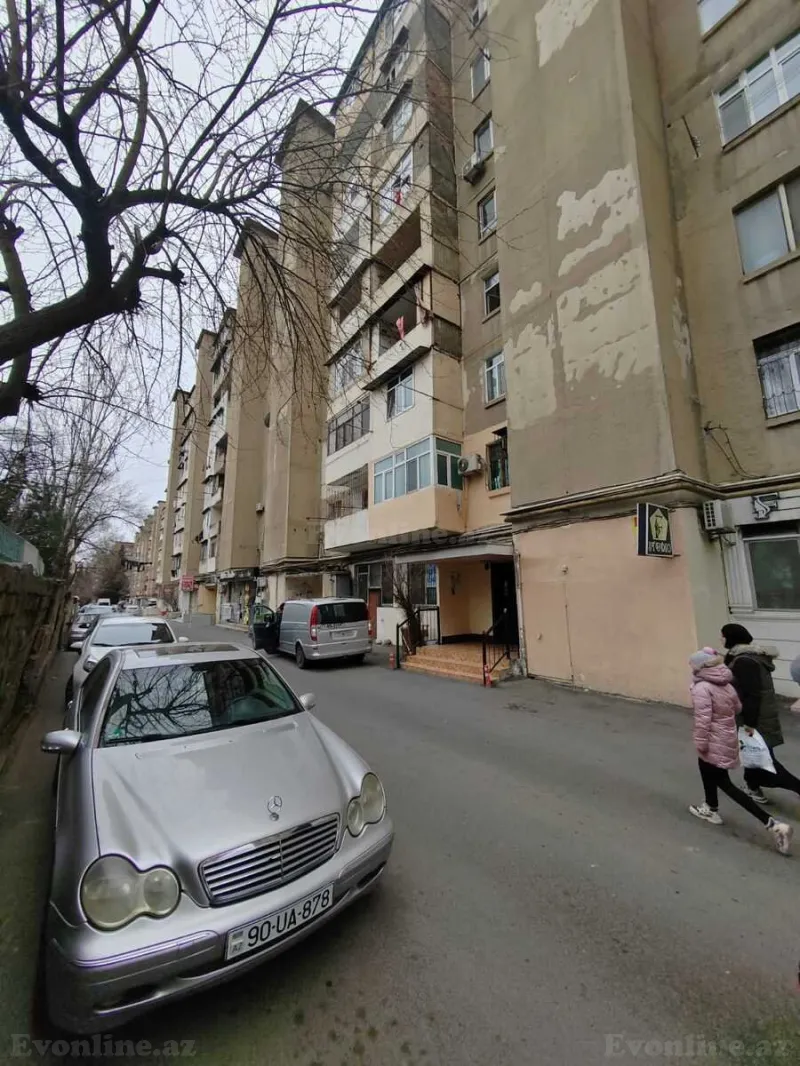 Satılır 3 otaqlı Mənzil Köhnə tikili 80 m² Əhmədli - şəkil 2