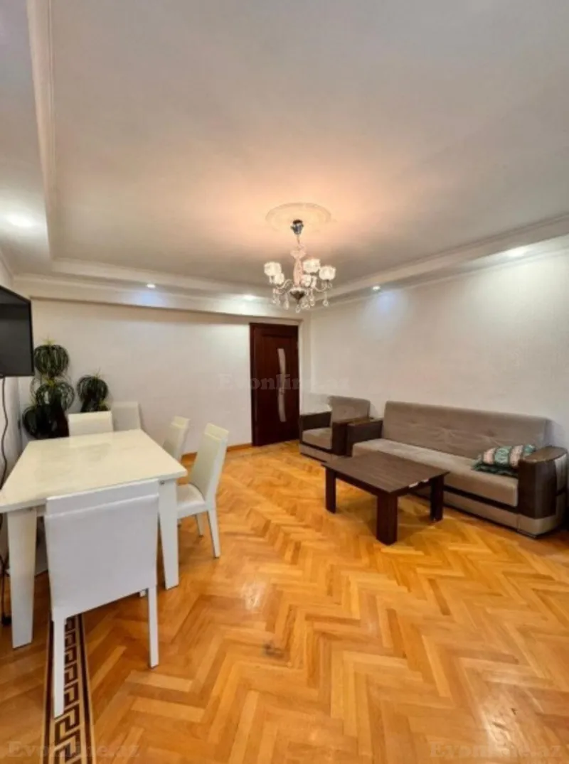 Kirayə verilir 3 otaqlı Mənzil Köhnə tikili 85 m² Gənclik m. - şəkil 2