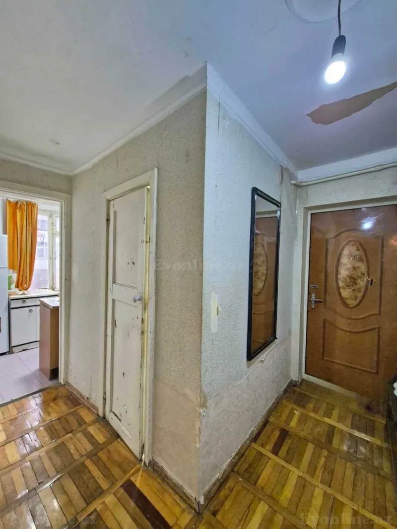 Satılır 1 otaqlı Mənzil Köhnə tikili 35 m² Yasamal - şəkil 9