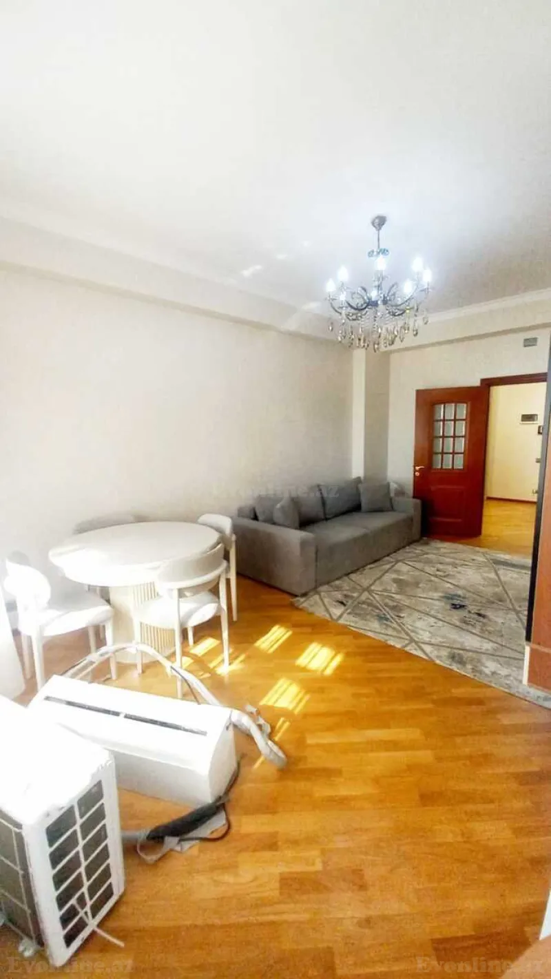 Satılır 2 otaqlı Mənzil Yeni tikili 70 m² Həzi Aslanov - şəkil 2