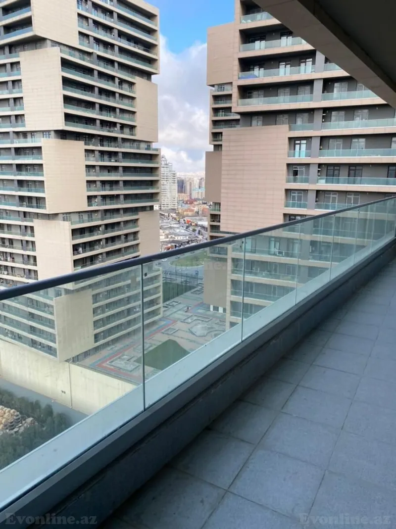 Satılır 2 otaqlı Mənzil Yeni tikili 99 m² 8 Noyabr m. - şəkil 4