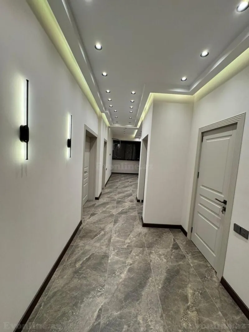 Satılır 3 otaqlı Mənzil Yeni tikili 135 m² İnşaatçılar m. - şəkil 8