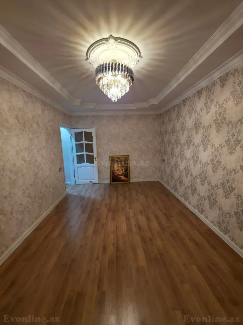 Satılır 2 otaqlı Mənzil Köhnə tikili 50 m² Massiv V - şəkil 4