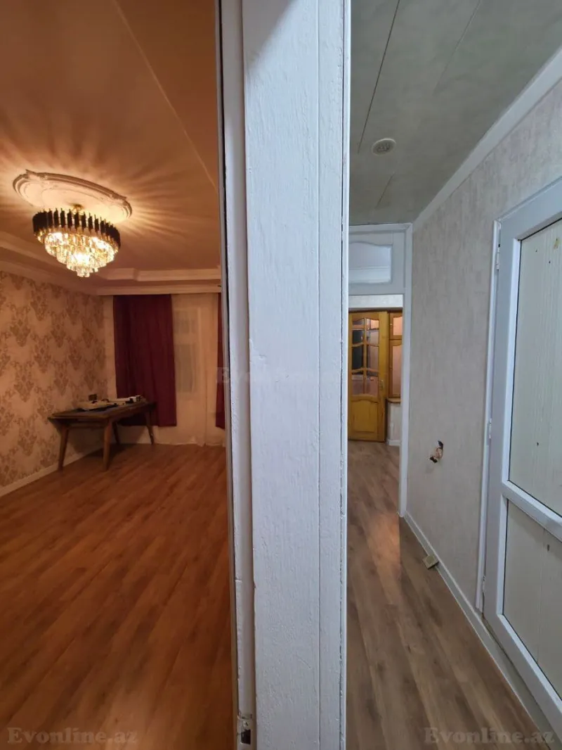 Satılır 2 otaqlı Mənzil Köhnə tikili 50 m² Massiv V - şəkil 12