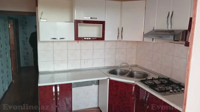 Satılır 3 otaqlı Mənzil Köhnə tikili 80 m² Massiv D - şəkil 9