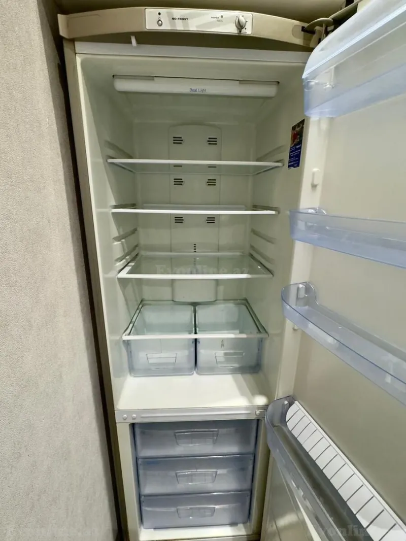 Satılır 1 otaqlı Mənzil Köhnə tikili 50 m² Sahil m. - şəkil 9