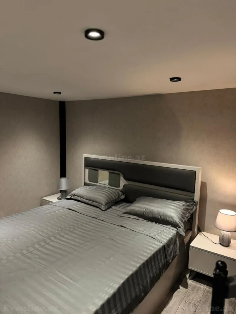 Satılır 1 otaqlı Mənzil Köhnə tikili 50 m² Sahil m. - şəkil 15