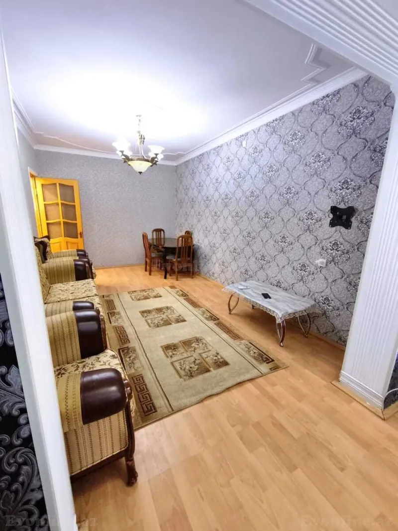 Kirayə verilir 3 otaqlı Mənzil Köhnə tikili 90 m² 8-ci mikrorayon - şəkil 2