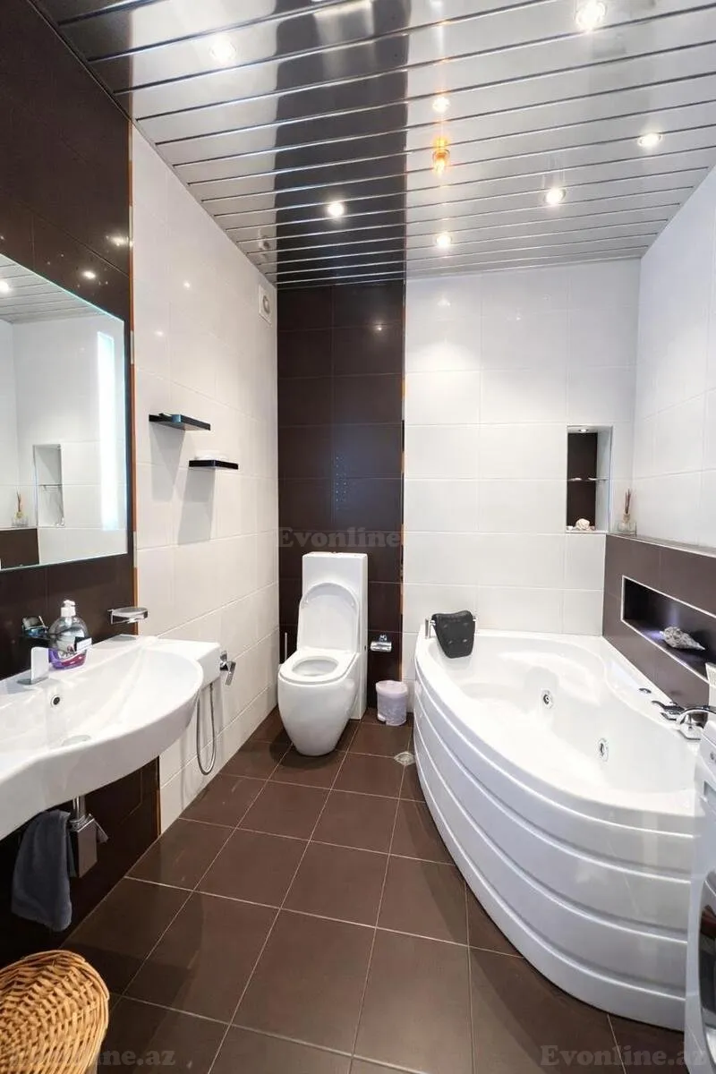 Satılır 3 otaqlı Mənzil Yeni tikili 96 m² 8 Noyabr m. - şəkil 7