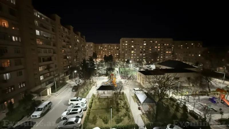Satılır 3 otaqlı Mənzil Köhnə tikili 90 m² Xalqlar Dostluğu m.