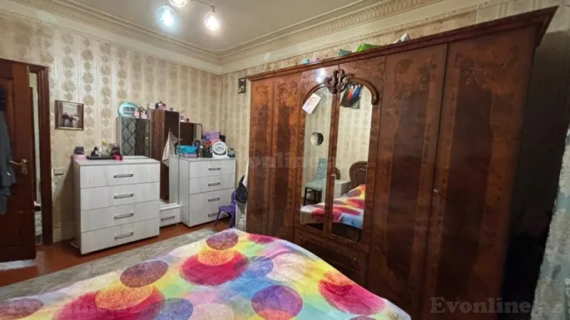 Satılır 3 otaqlı Mənzil Köhnə tikili 90 m² Xalqlar Dostluğu m. - şəkil 6