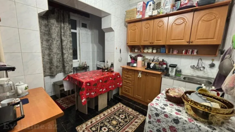 Satılır 3 otaqlı Mənzil Köhnə tikili 90 m² Xalqlar Dostluğu m. - şəkil 13