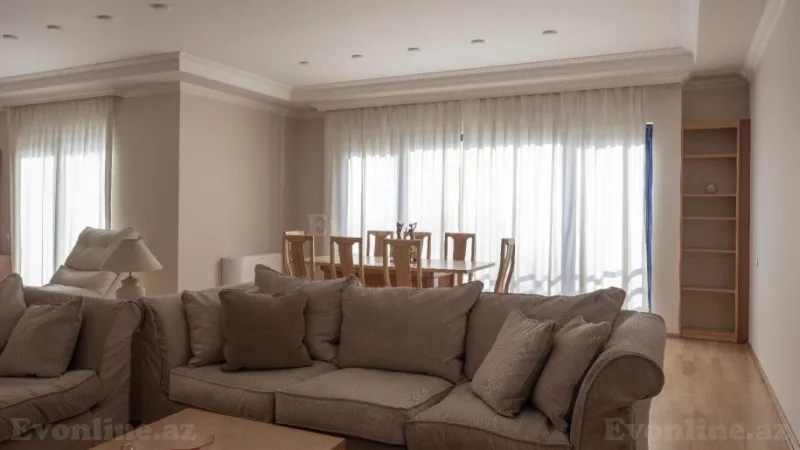 Kirayə verilir 4 otaqlı Mənzil Yeni tikili 170 m² Sahil m. - şəkil 6