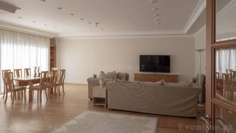 Kirayə verilir 4 otaqlı Mənzil Yeni tikili 170 m² Sahil m. - şəkil 8