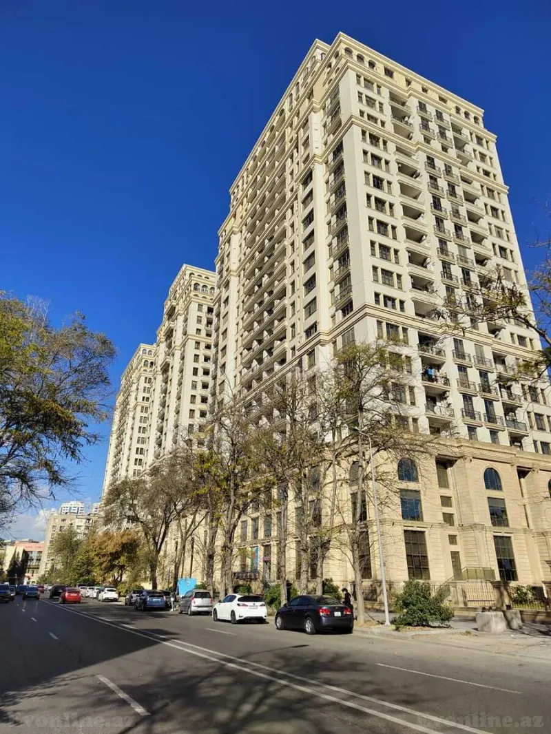 Satılır 3 otaqlı Mənzil Yeni tikili 170 m² Elmlər Akademiyası m. - şəkil 16