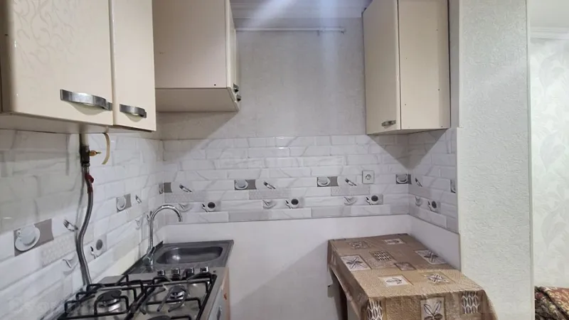 Kirayə verilir 2 otaqlı Mənzil Köhnə tikili 50 m² Yasamal - şəkil 12