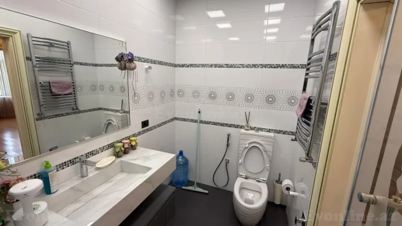 Satılır 4 otaqlı Mənzil Yeni tikili 234 m² Sahil m. - şəkil 26