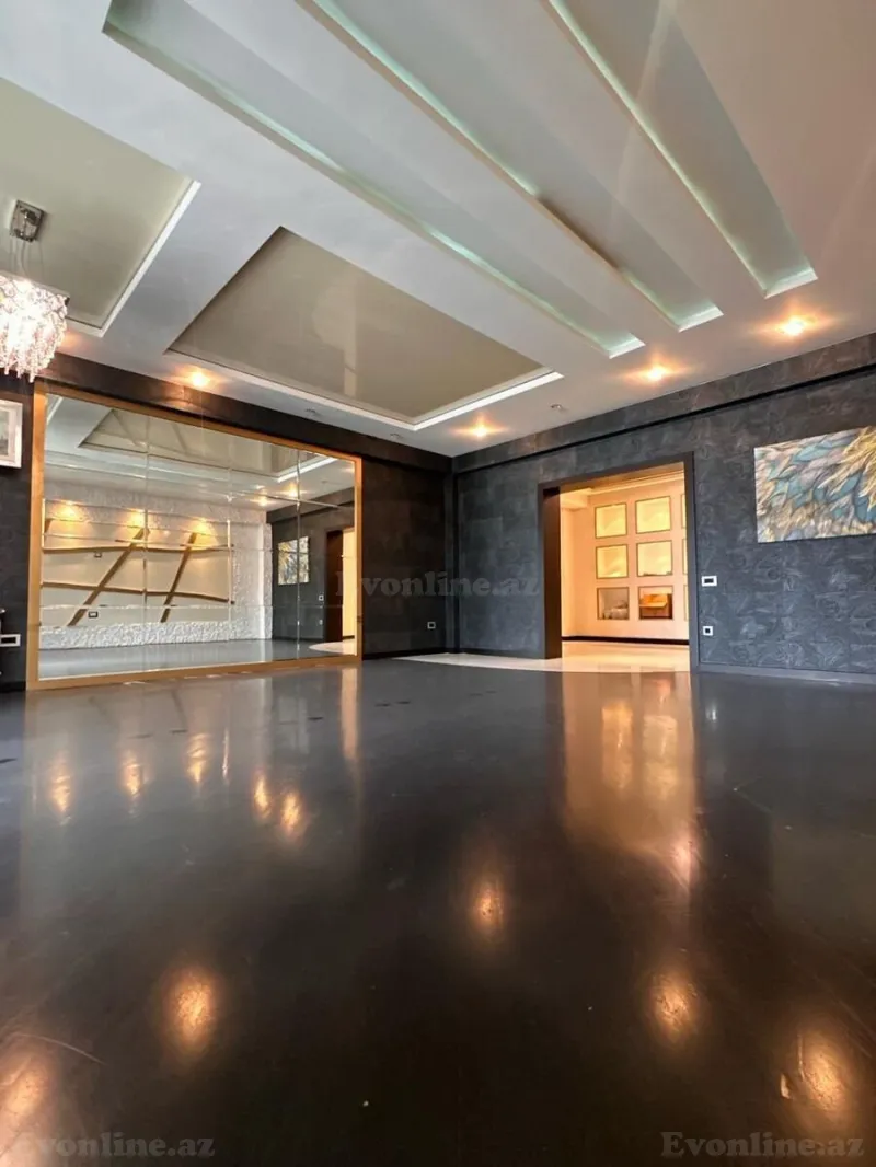 Satılır 4 otaqlı Mənzil Yeni tikili 205 m² 28 May m. - şəkil 3