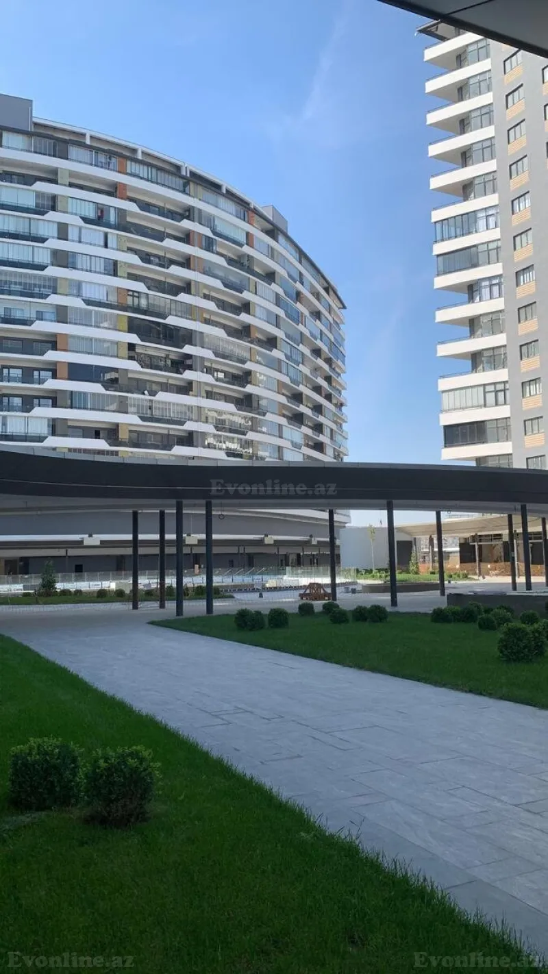 Satılır 4 otaqlı Mənzil Yeni tikili 182 m² Binəqədi r.