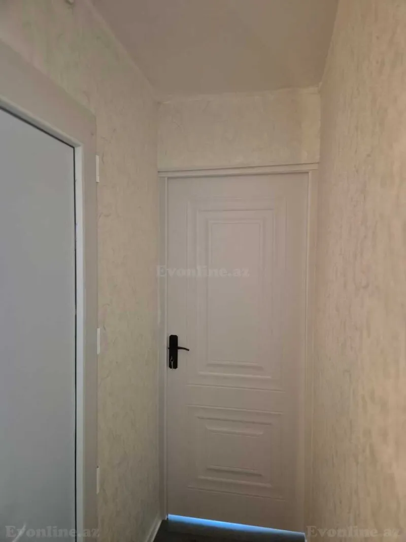 Satılır 3 otaqlı Mənzil Köhnə tikili 45 m² İçərişəhər m. - şəkil 4