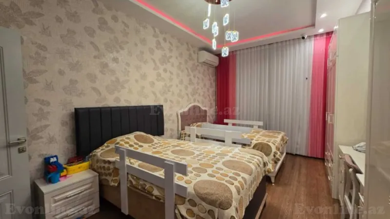 Satılır 6 otaqlı Mənzil Yeni tikili 268 m² Elmlər Akademiyası m. - şəkil 11