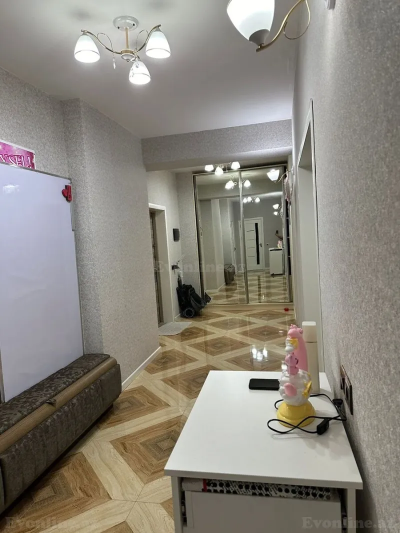 Satılır 2 otaqlı Mənzil Yeni tikili 94 m² Suraxanı r. - şəkil 9