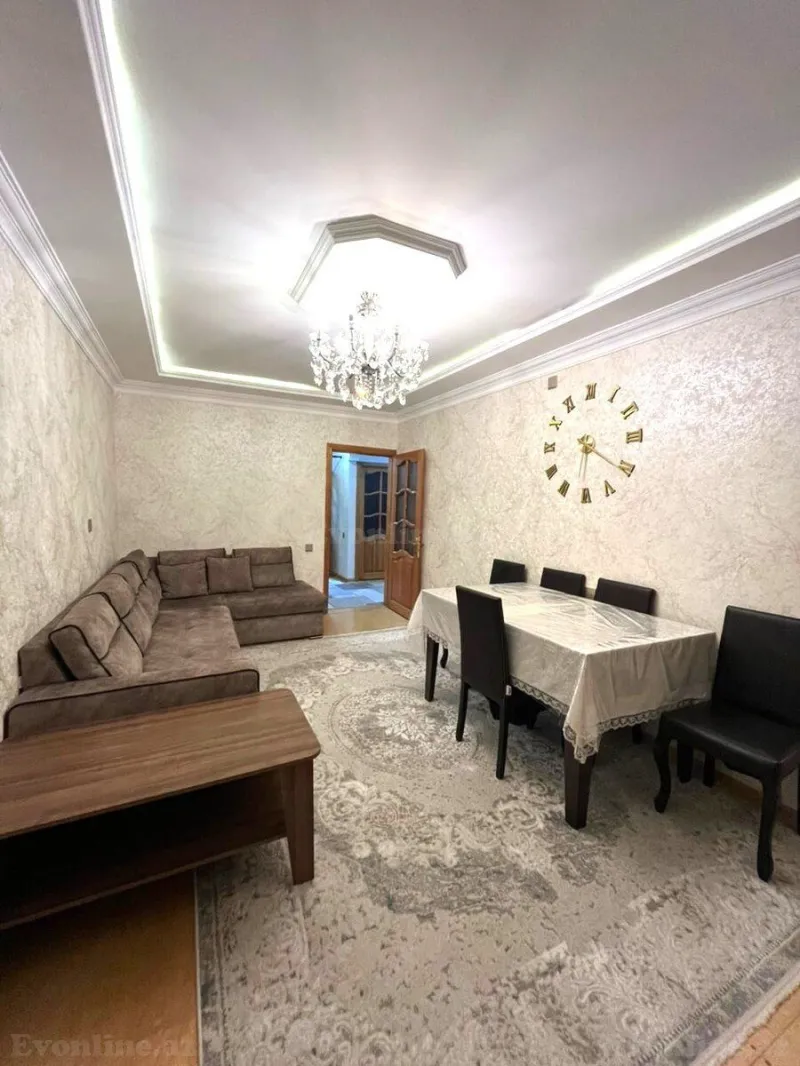 Satılır 5 otaqlı Mənzil Köhnə tikili 120 m² Xalqlar Dostluğu m.