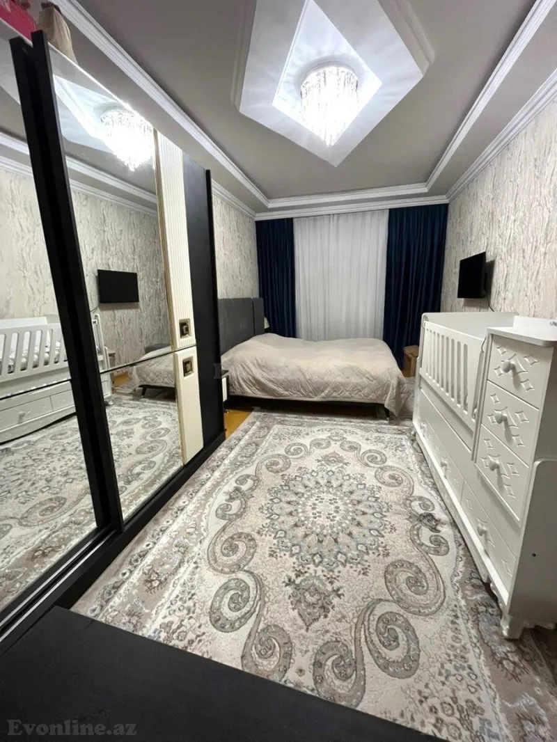 Satılır 5 otaqlı Mənzil Köhnə tikili 120 m² Xalqlar Dostluğu m. - şəkil 5