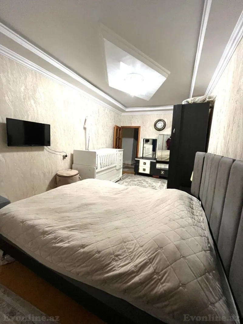 Satılır 5 otaqlı Mənzil Köhnə tikili 120 m² Xalqlar Dostluğu m. - şəkil 6