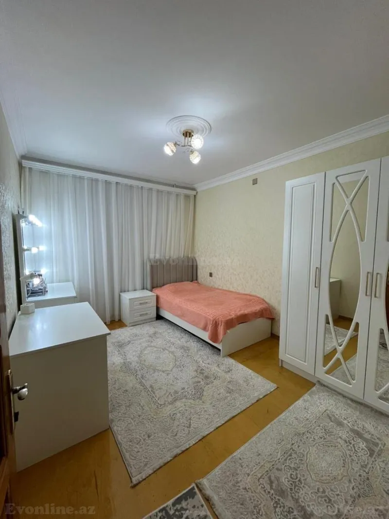 Satılır 5 otaqlı Mənzil Köhnə tikili 120 m² Xalqlar Dostluğu m. - şəkil 9