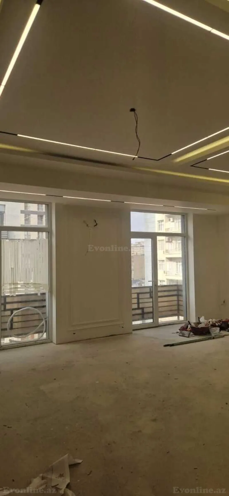Satılır 4 otaqlı Mənzil Yeni tikili 184 m² Nəsimi r. - şəkil 3
