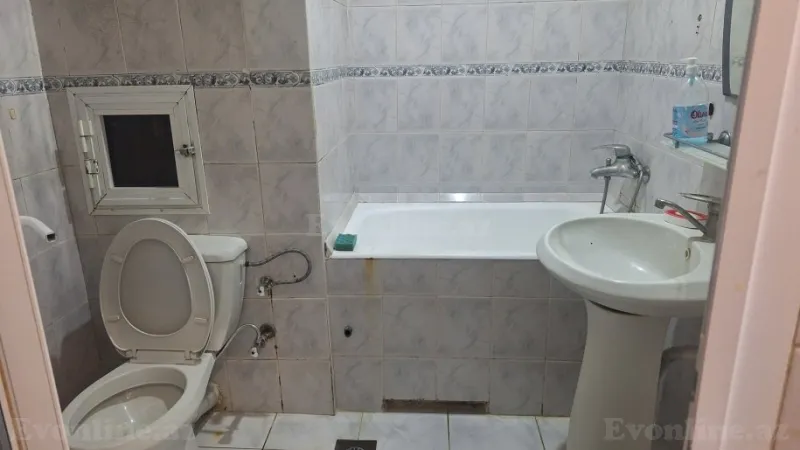 Kirayə verilir 3 otaqlı Mənzil Köhnə tikili 100 m² 8-ci mikrorayon - şəkil 9