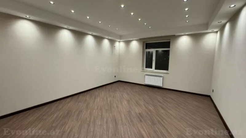 Satılır 3 otaqlı Mənzil Yeni tikili 135 m² İnşaatçılar m.