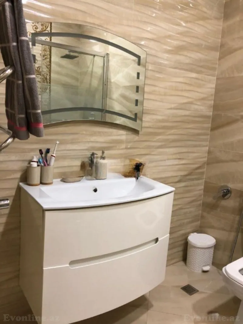 Kirayə verilir 3 otaqlı Mənzil Yeni tikili 150 m² 8 Noyabr m. - şəkil 12