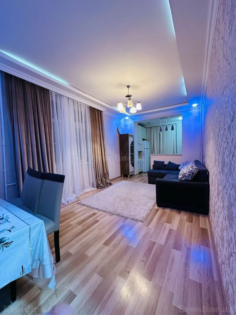 Satılır 2 otaqlı Mənzil Köhnə tikili 45 m² 2-ci mikrorayon