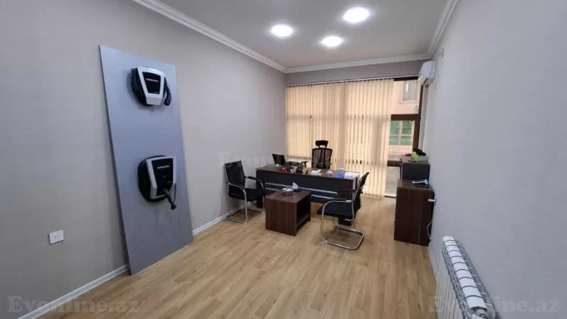 Kirayə verilir Ofis 22 m² Xətai m.