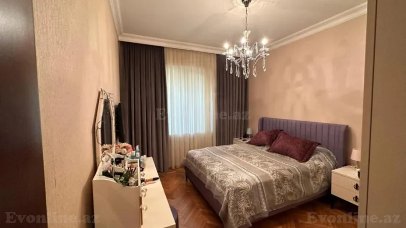 Satılır 3 otaqlı Mənzil Köhnə tikili 88 m² Sahil m. - şəkil 5