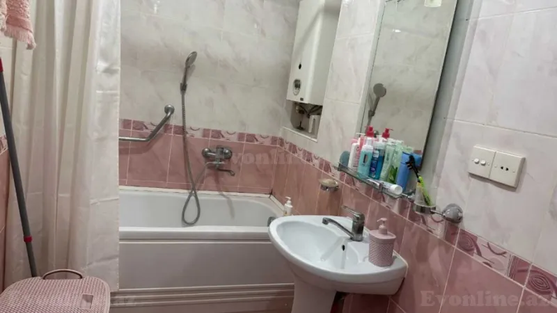 Satılır 3 otaqlı Mənzil Köhnə tikili 88 m² Sahil m. - şəkil 12