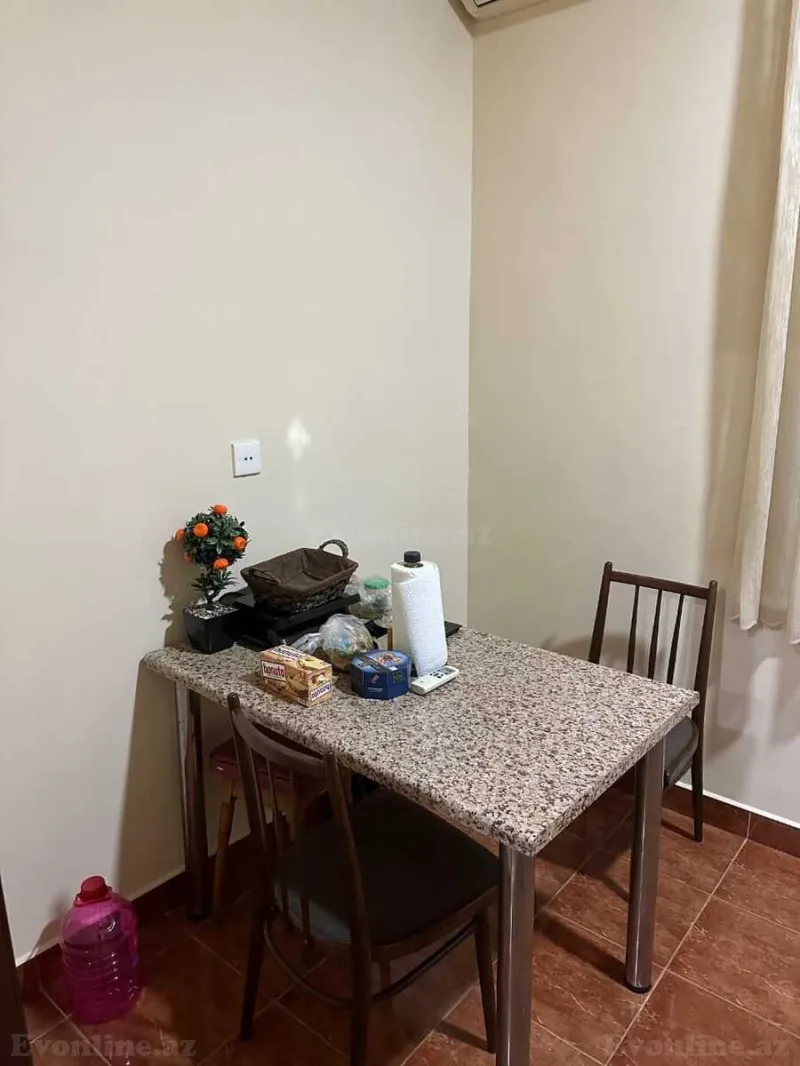 Satılır 3 otaqlı Mənzil Köhnə tikili 88 m² Sahil m. - şəkil 13