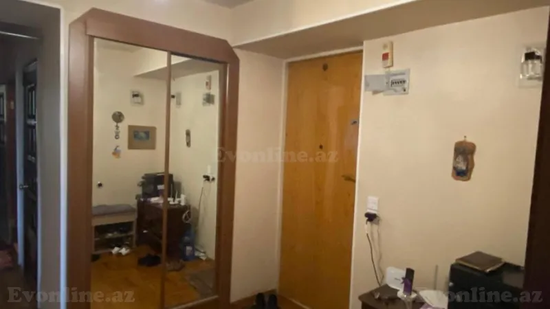 Satılır 4 otaqlı Mənzil Köhnə tikili 100 m² Elmlər Akademiyası m. - şəkil 5