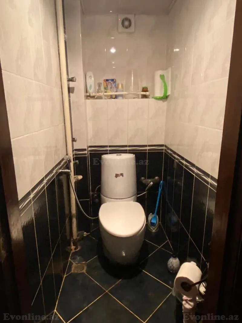 Satılır 4 otaqlı Mənzil Köhnə tikili 100 m² Elmlər Akademiyası m. - şəkil 16