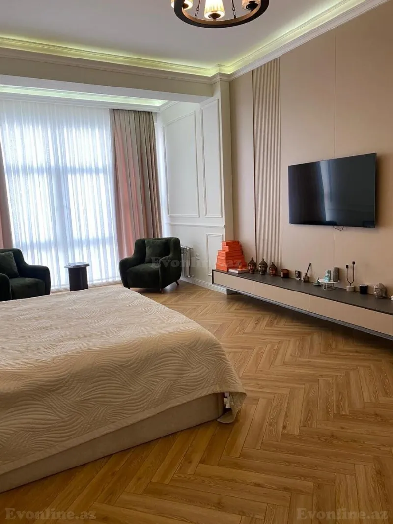 Satılır 4 otaqlı Mənzil Yeni tikili 250 m² 28 May m. - şəkil 5