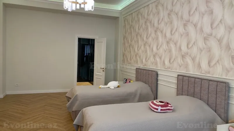 Satılır 4 otaqlı Mənzil Yeni tikili 250 m² 28 May m. - şəkil 20