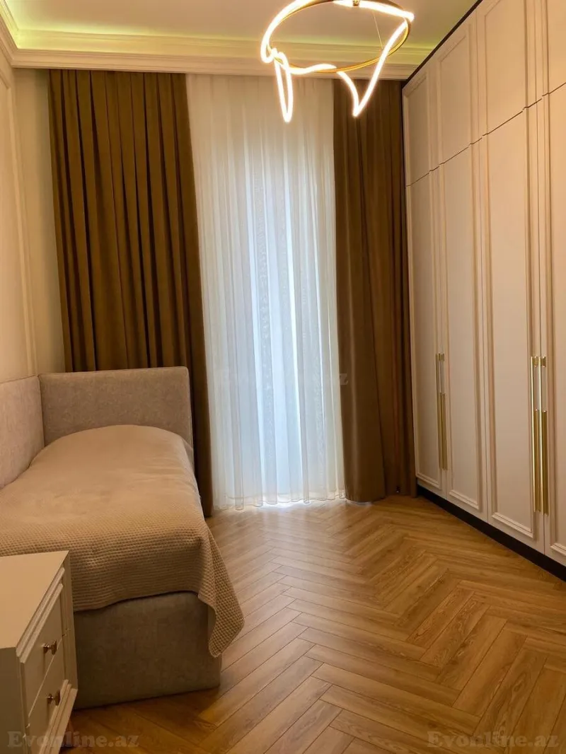 Satılır 4 otaqlı Mənzil Yeni tikili 250 m² 28 May m. - şəkil 22