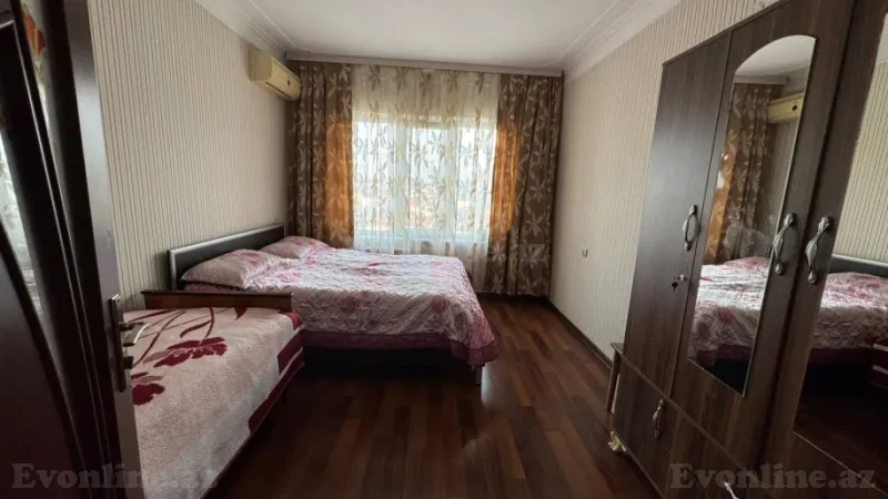 Satılır 3 otaqlı Mənzil Köhnə tikili 85 m² 8-ci kilometr