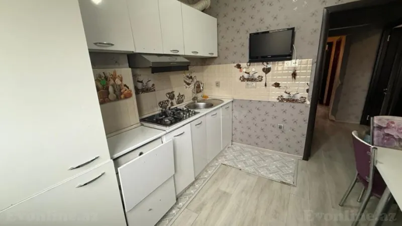 Kirayə verilir 3 otaqlı Mənzil Köhnə tikili 80 m² Elmlər Akademiyası m. - şəkil 11