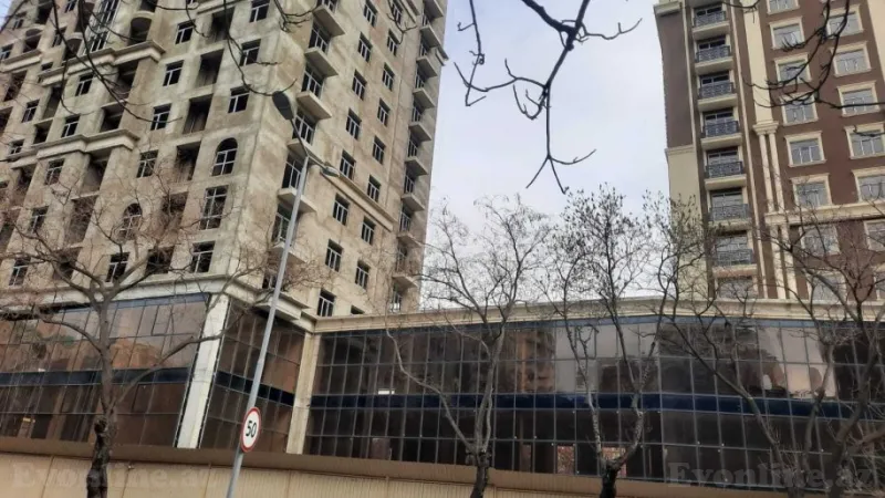 Satılır 2 otaqlı Mənzil Yeni tikili 55 m² 28 May m. - şəkil 3
