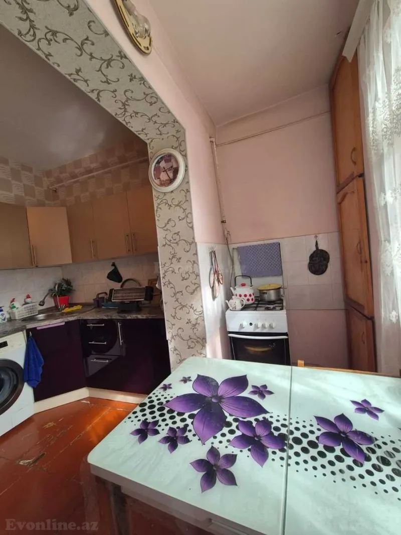 Satılır 4 otaqlı Mənzil Köhnə tikili 100 m² Yeni Yasamal - şəkil 12