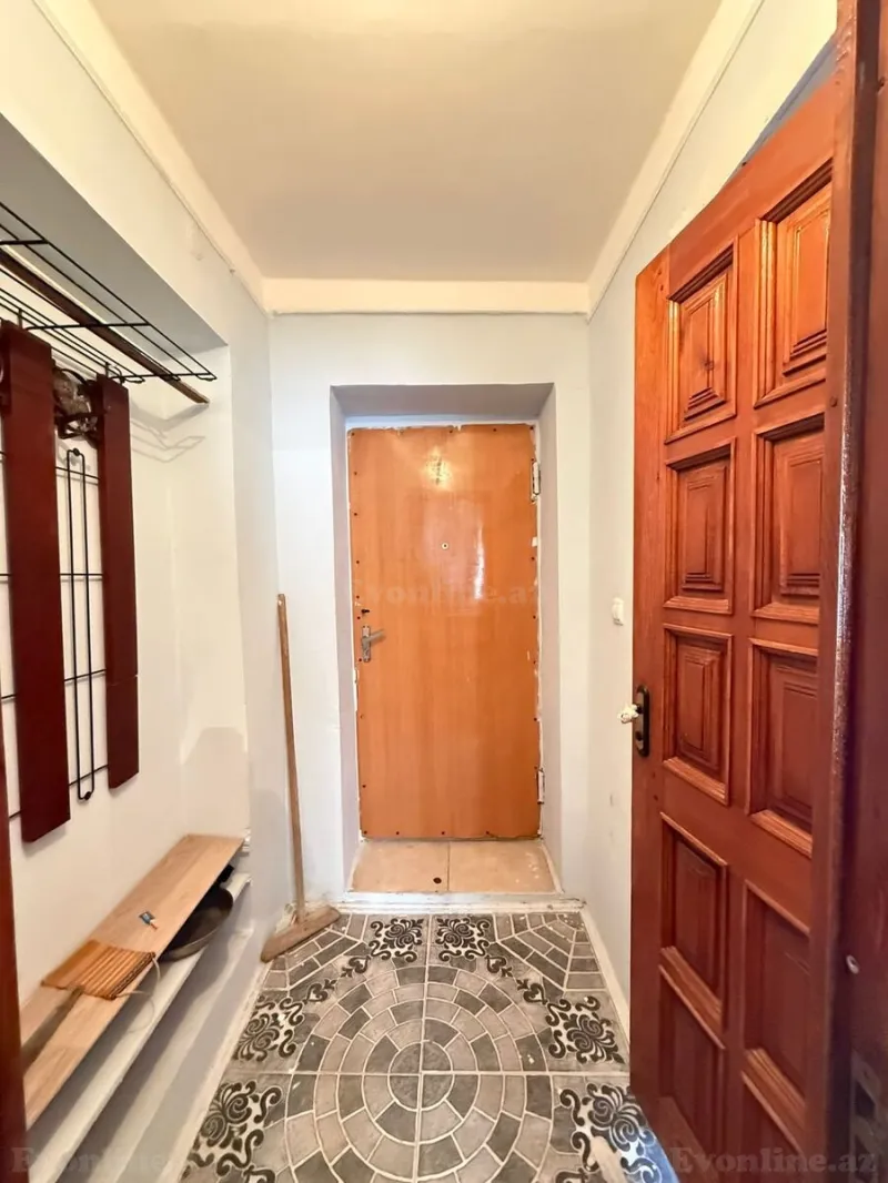 Satılır 2 otaqlı Mənzil Köhnə tikili 45 m² Elmlər Akademiyası m. - şəkil 4