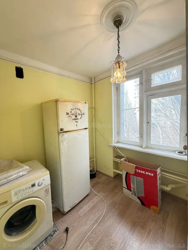 Satılır 2 otaqlı Mənzil Köhnə tikili 45 m² Elmlər Akademiyası m. - şəkil 7